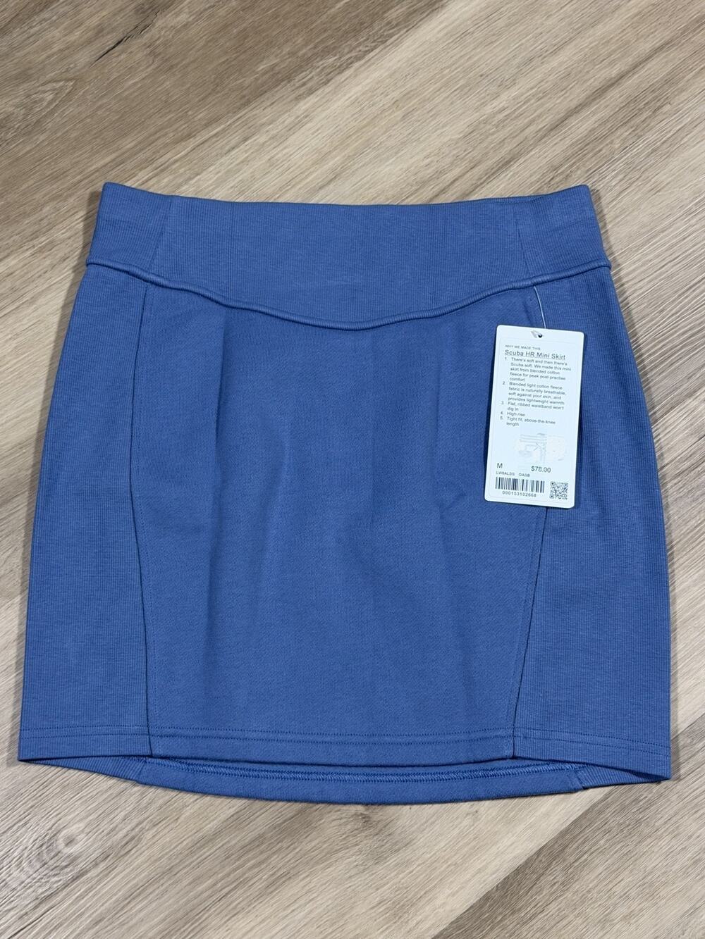 NWT Lululemon Scuba HR Mini Skirt Oasis Blue OASB LW8ALSS Size M Cotton Fleece